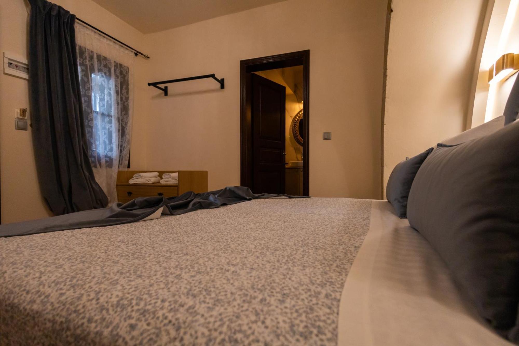 April Luxury (adults Only) Otel 4*